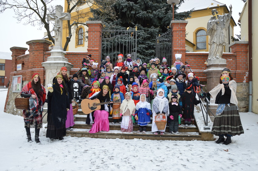 Masopustní průvod Hvězdiček